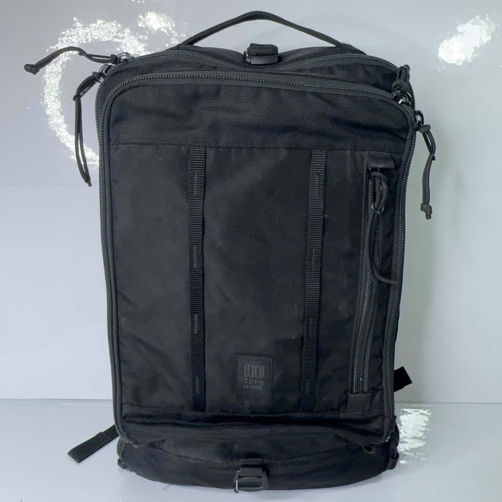 Topo Designs Travel Bag 30L Black Carry On Backpack Convertible Laptop Luggage